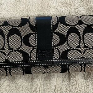 Coach Black and Cream Wallet with Geometric Pattern